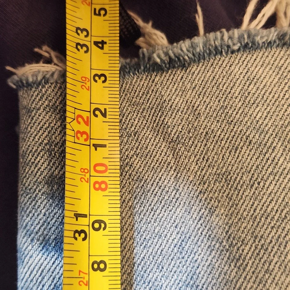 mnml Straight Leg Jeans Mens 32 Light Wash NWOT Raw Hem Streetwear Denim